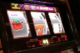 jayabet slot platform interface showing betting markets and live-dealer studios
